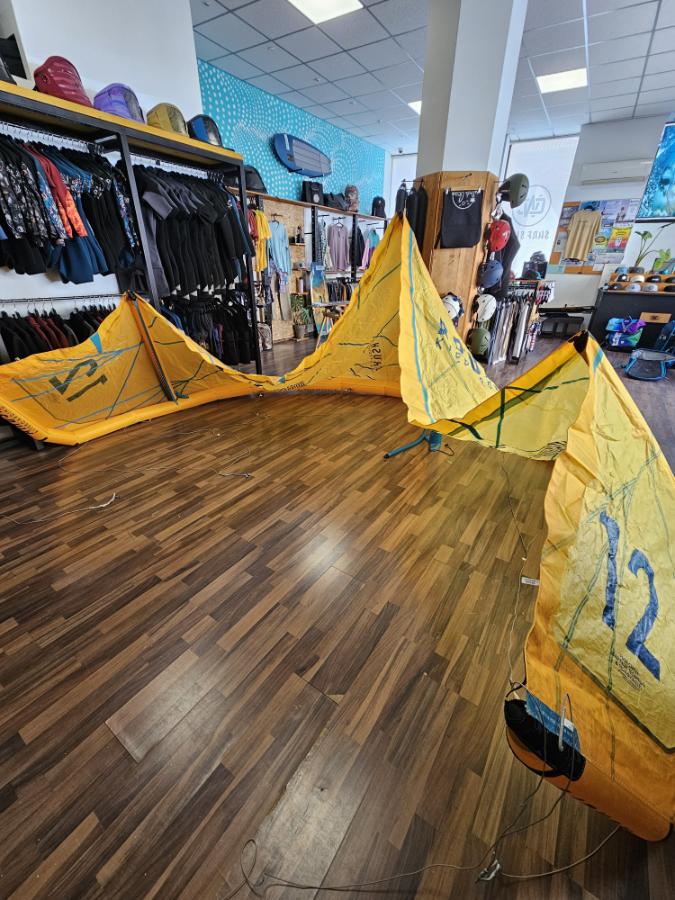 Airush Union v6 12m yellow - USED