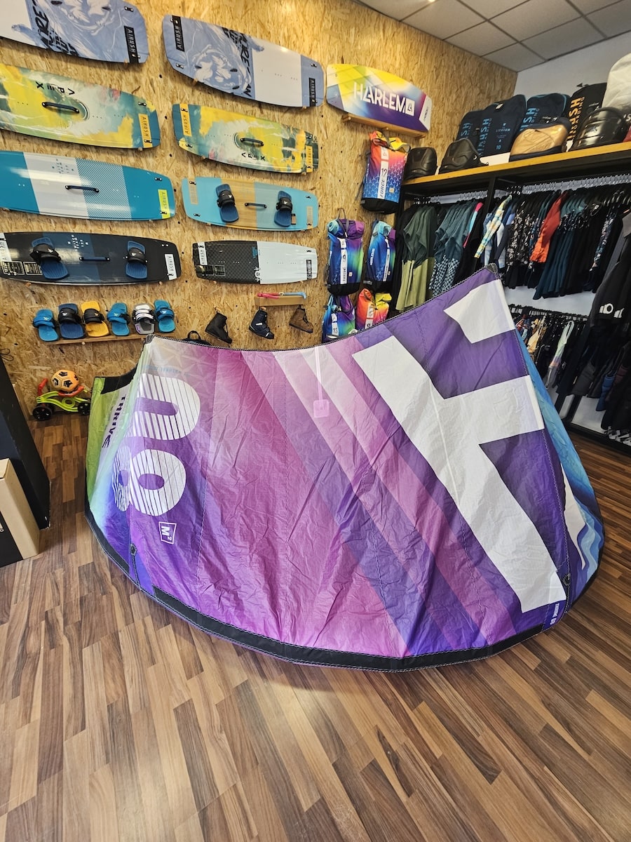 Harlem Thrive 10m in Top condition - USED