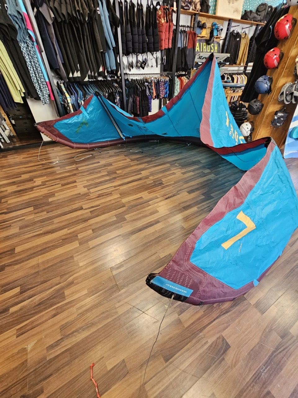 Airush Lithium v13 7m - Used