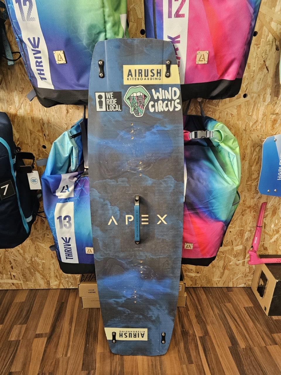 Airush Apex v7 136cm BOARD ONLY - Used