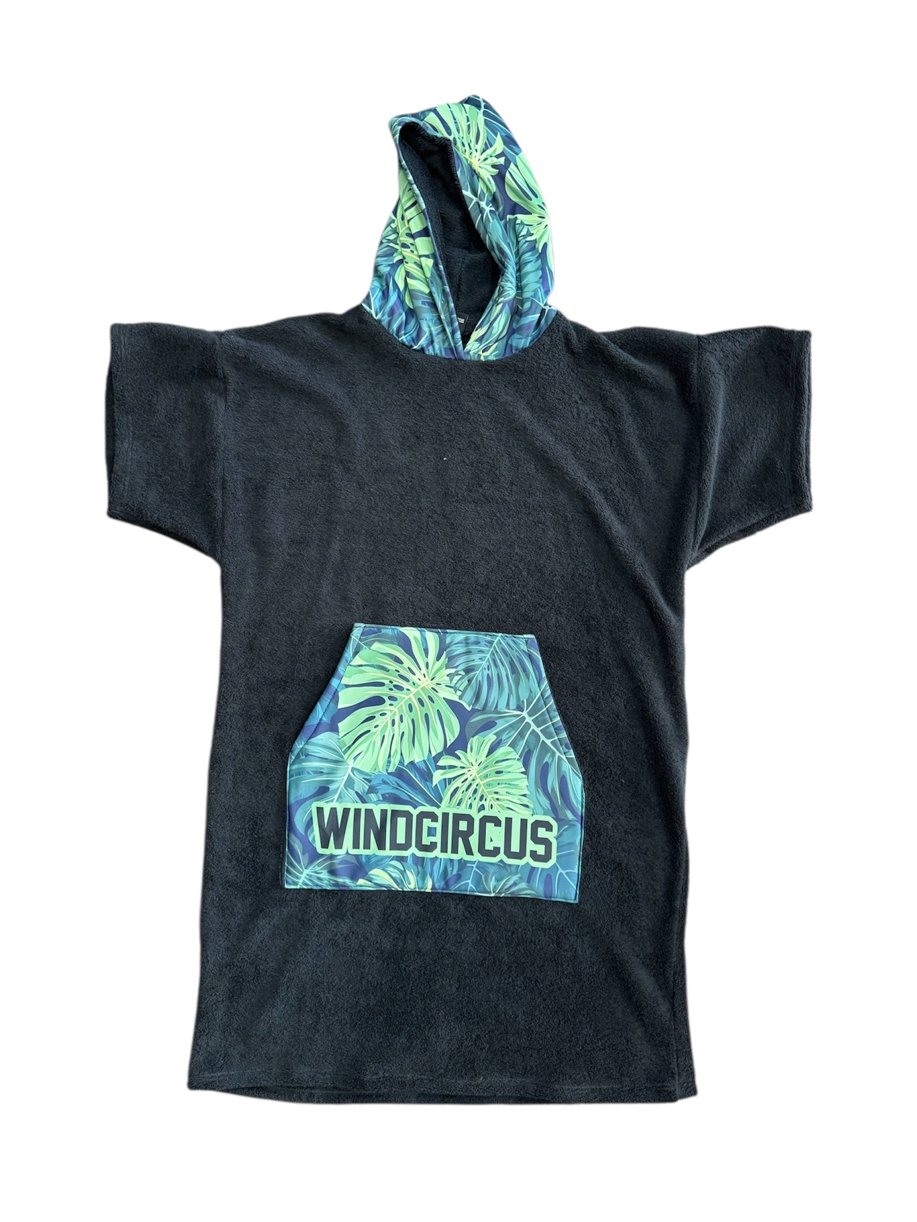 Rider Monstera Poncho