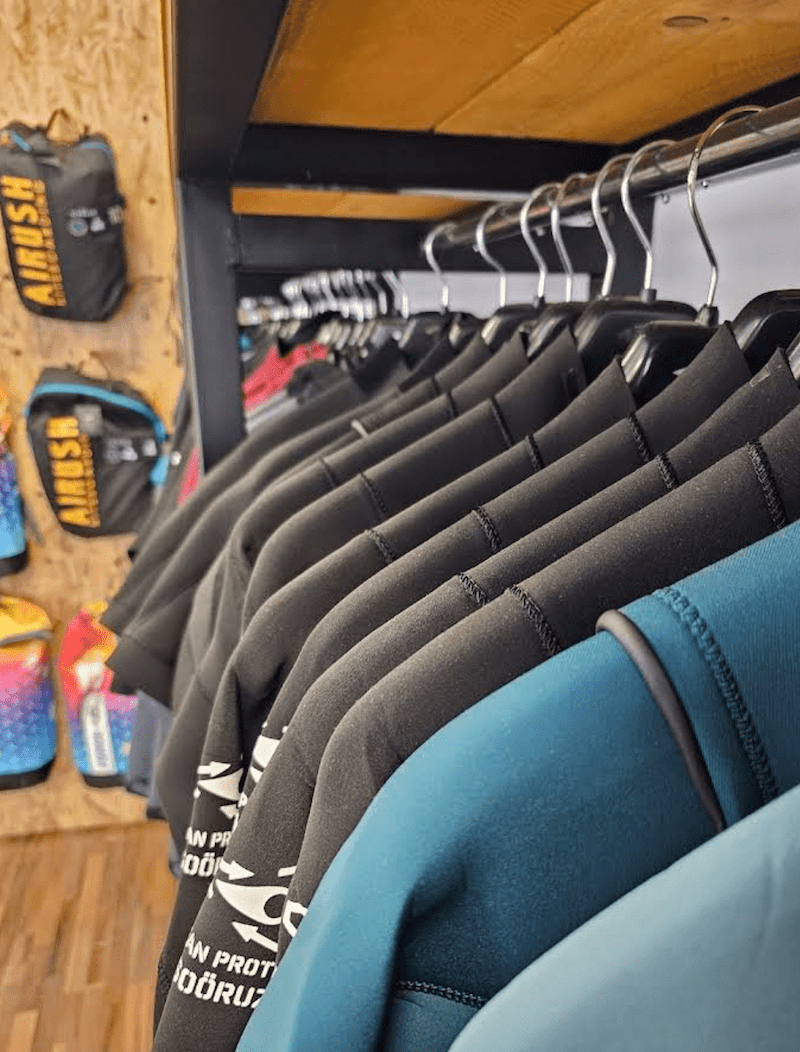 WindCircus | Kitesurf Shop, School and Rentals